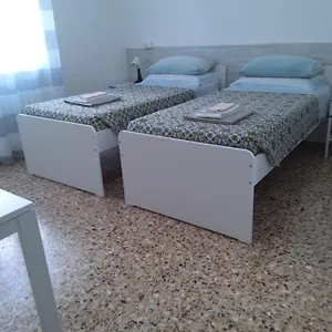 Affittacamere Verona Est S. Pietro, Lavagno